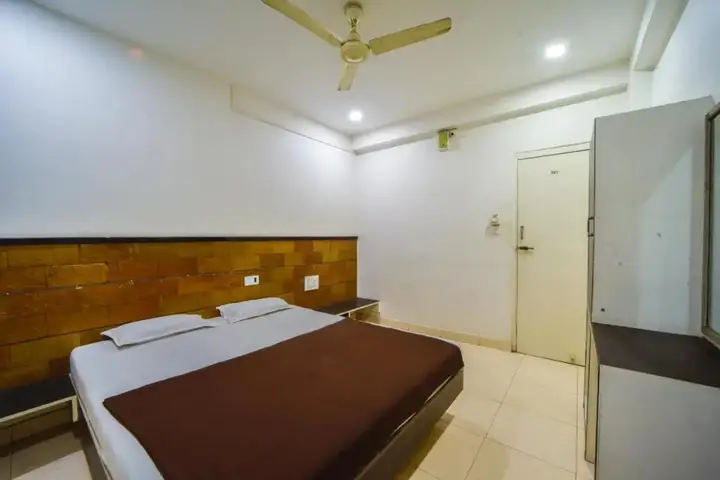 Колхапур: Shri Dwarka lodging