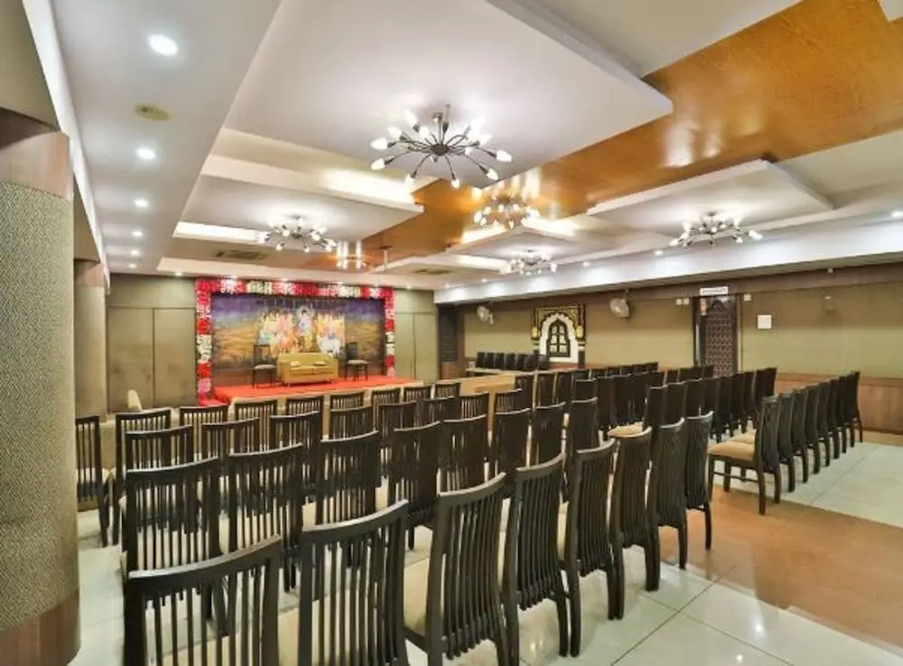 The Galaxy Hotel — фото 1