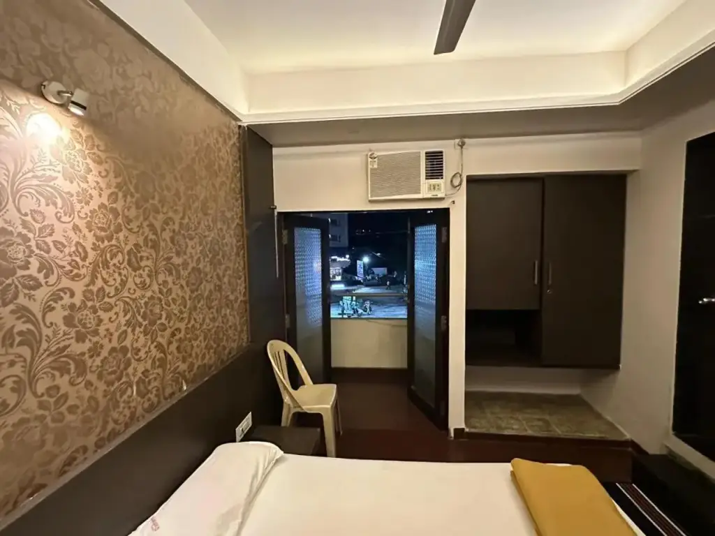 Колхапур: Chalukya Deluxe