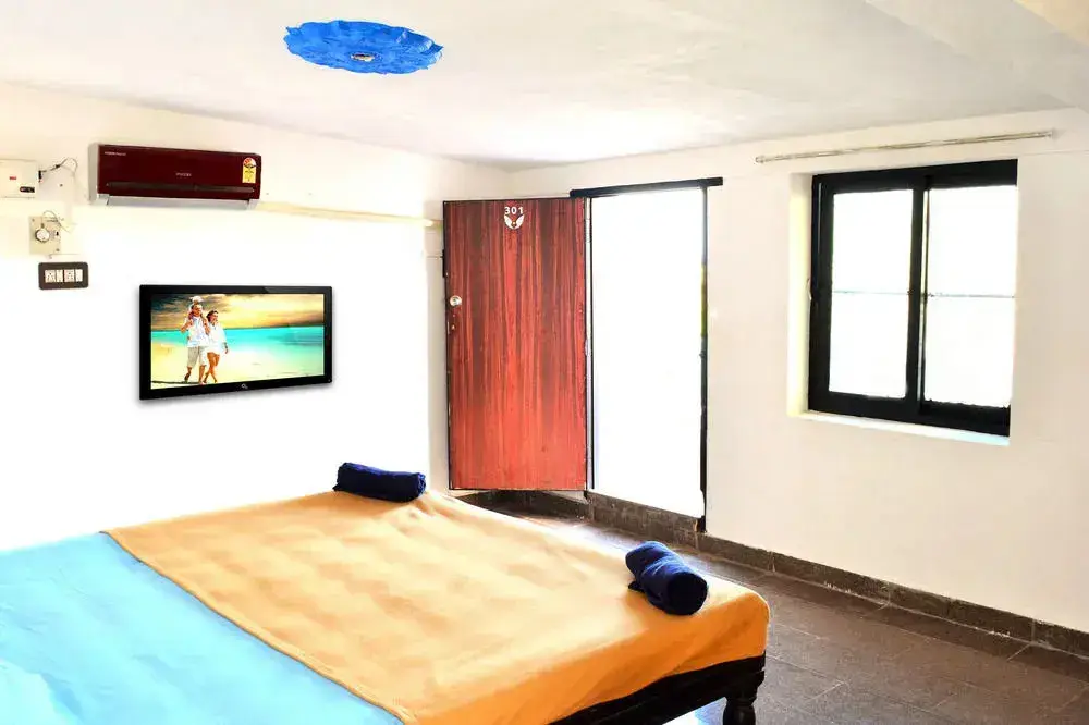 Калапет: Vedanta Wake Up! Pondicherry - Auroville Beach