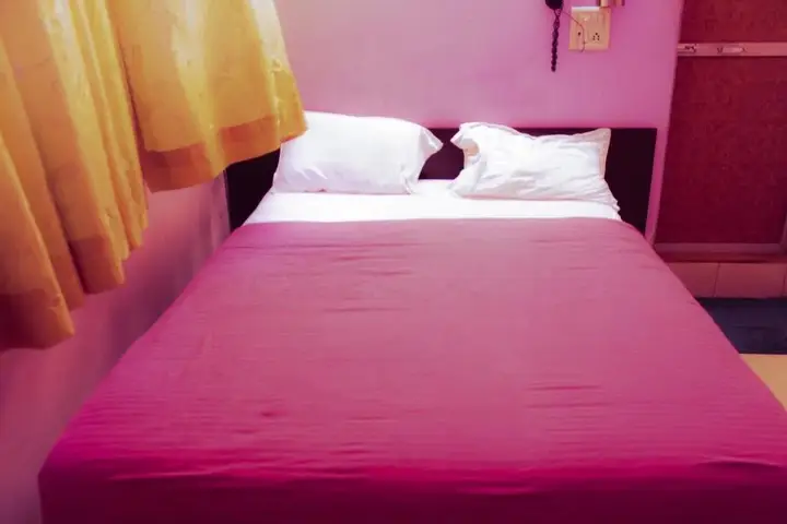 Мумбаи: Surya Residency