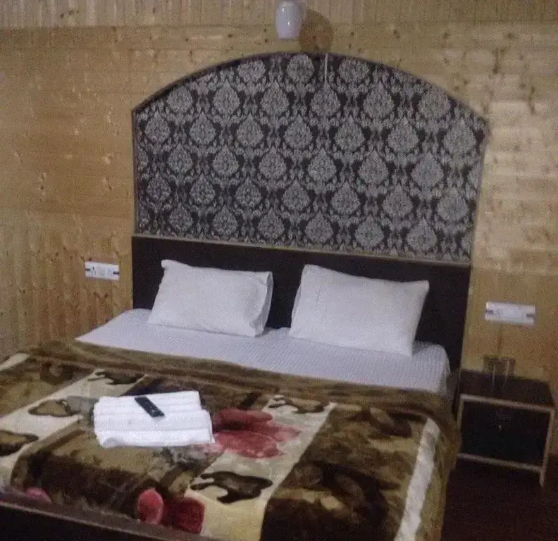 Шринагар: Hotel Babu