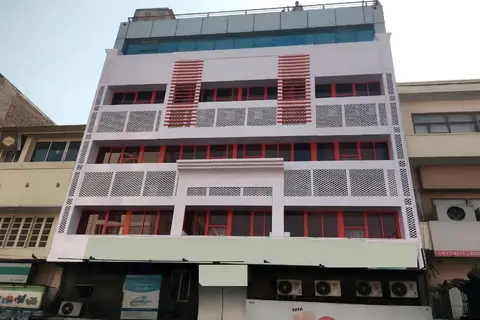 OYO 2289 Hotel Radha Palace — фото 1