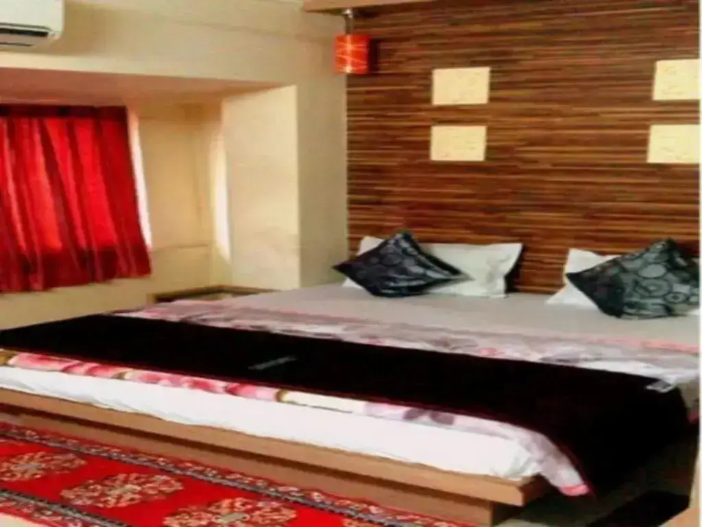 Джайпур: OYO 2289 Hotel Radha Palace