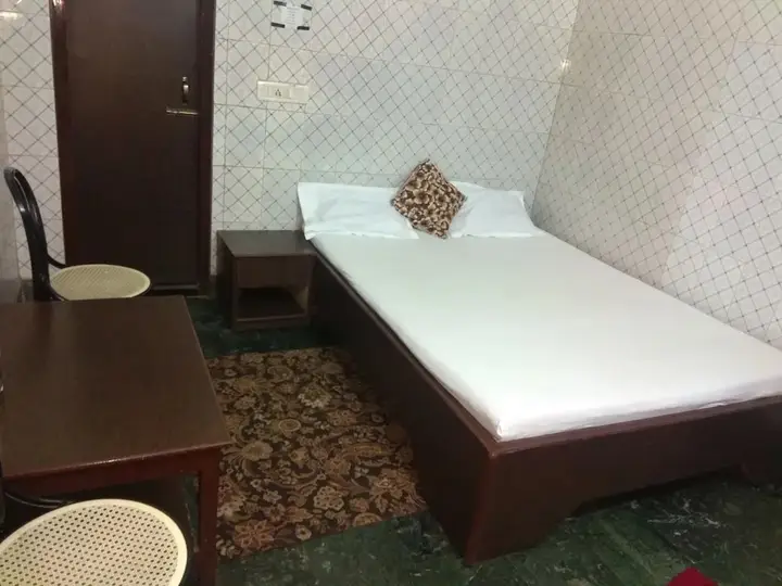 Гувахати: Hotel Prince