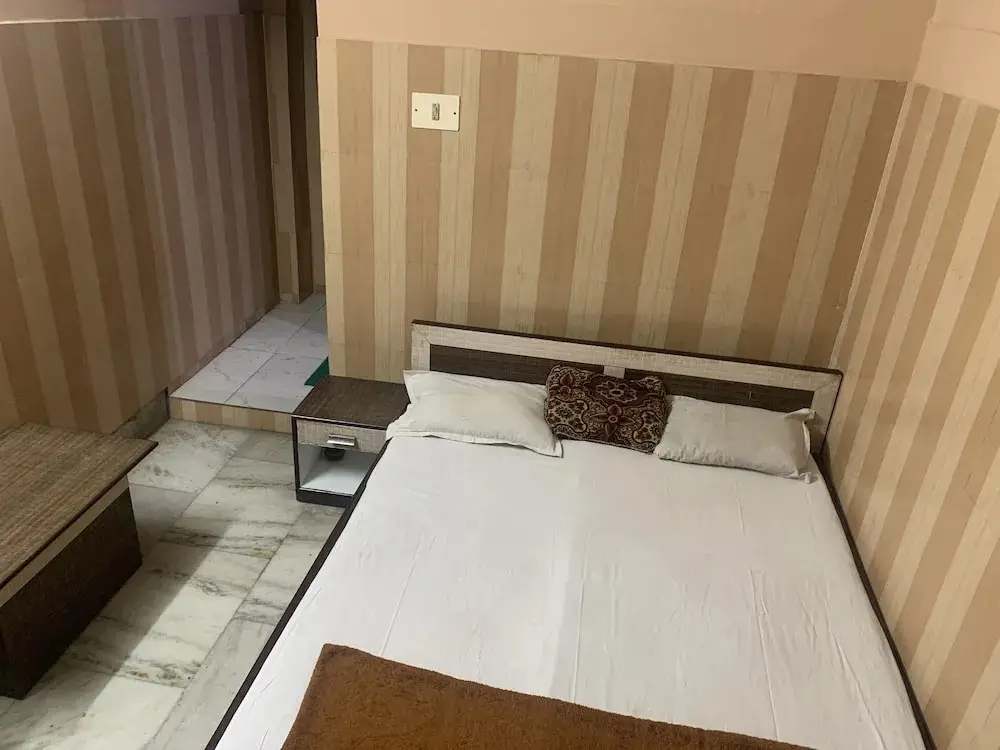 Гувахати: Hotel Prince