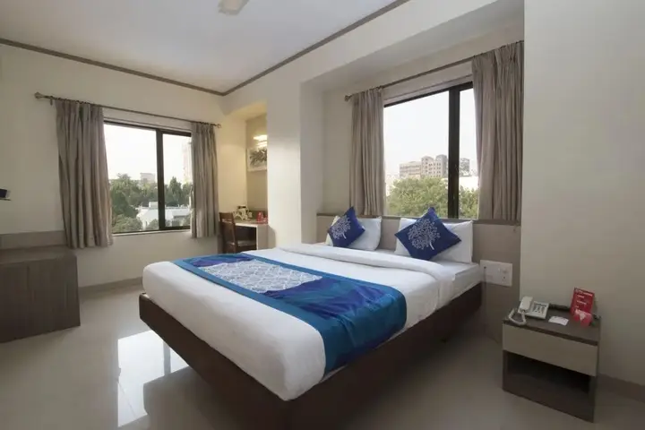 Пуна: Collection O 76358 Kapil Residency Parage Chowk