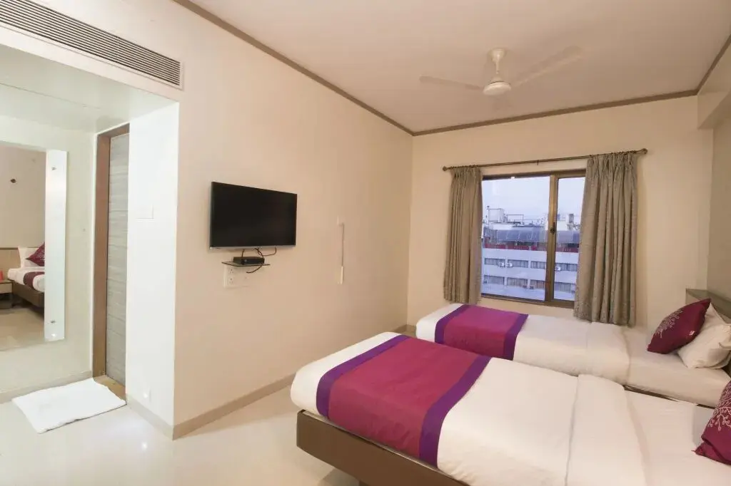 Пуна: Collection O 76358 Kapil Residency Parage Chowk