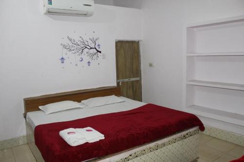 Крепость Jhansi: Hotel Sunset Orchha
