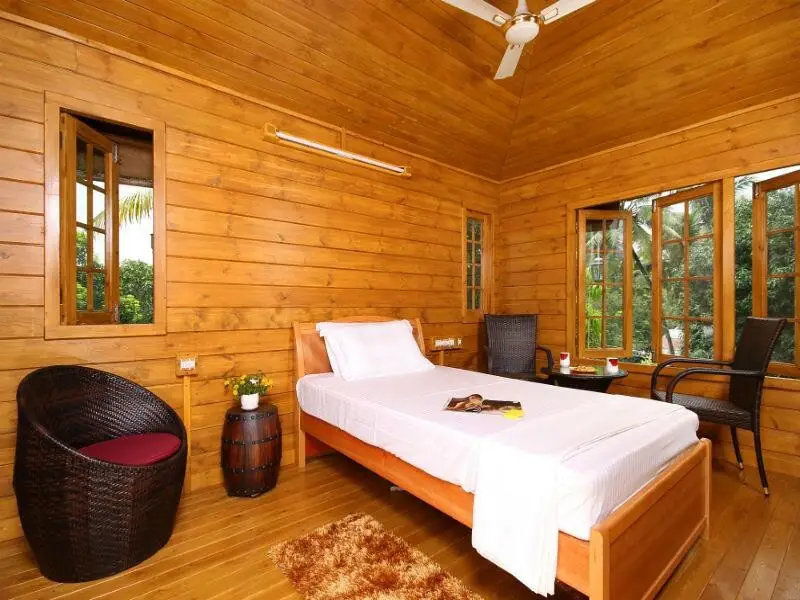 Эрамаллур: Woodhive Serviced Villa