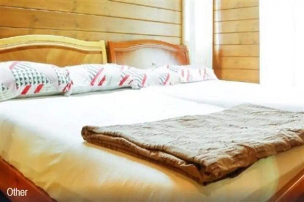 Эрамаллур: Woodhive Serviced Villa