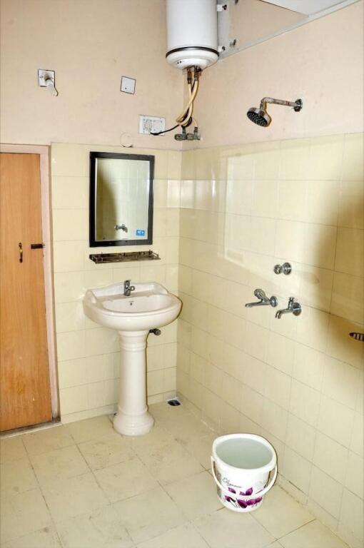 Читторгарх: Hotel Kirti Plaza