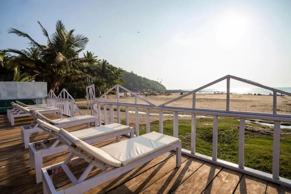 Вагатор: Antares Beach Resort