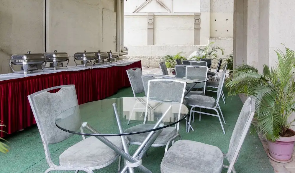Пуна: FabHotel Blossoms Pune Airport (Viman Nagar)