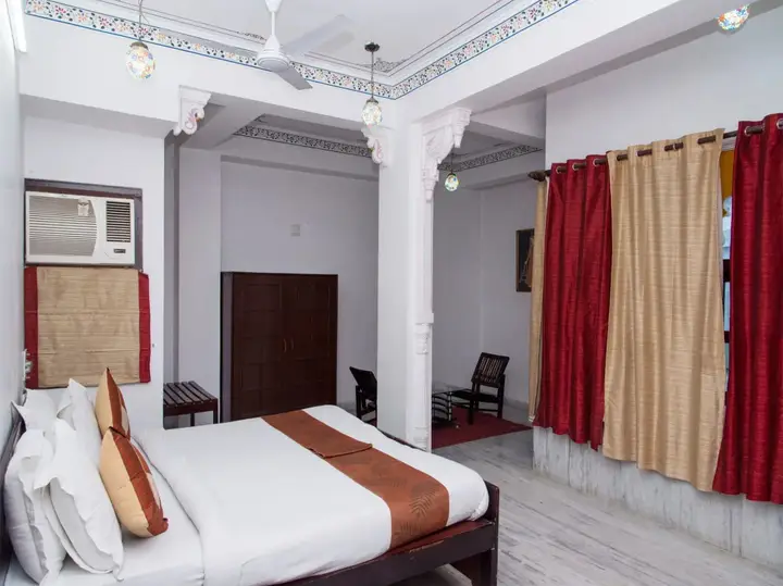 Удаипур: OYO 10319 Hotel Pichola Haveli