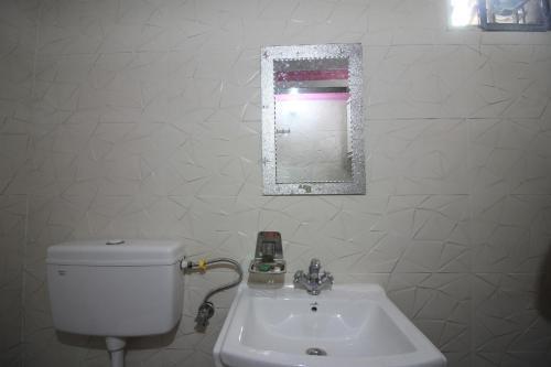 Нью-Дели: Delux Stay at Hazrat Nizamuddin