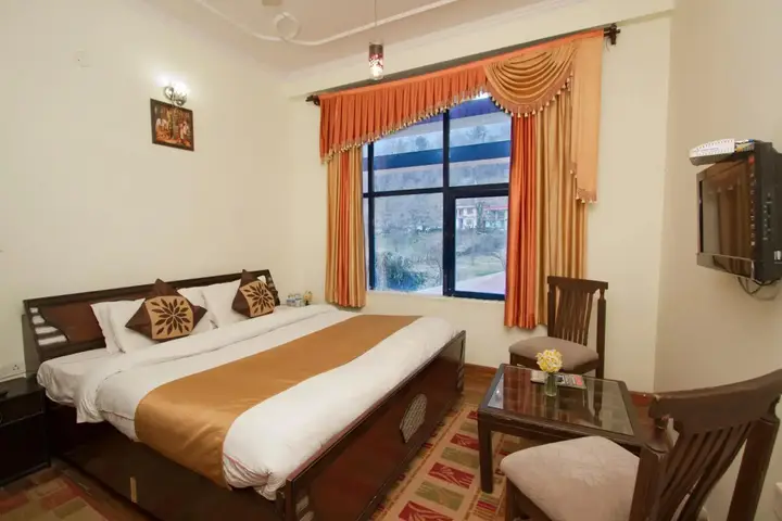 Манали: Hotel Baragarh Regency