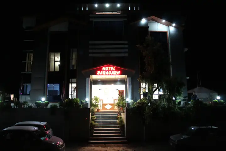 Манали: Hotel Baragarh Regency