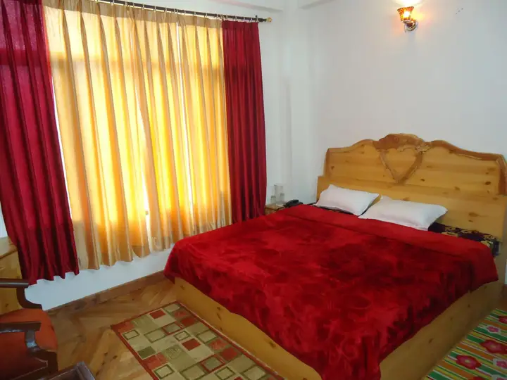 Манали: Hotel Baragarh Regency