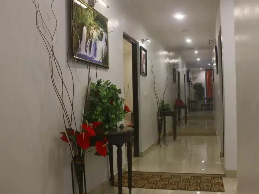 Нью-Дели: Milestone Hotel & Resort