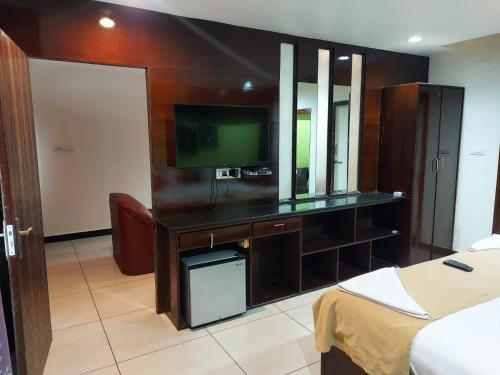 Какинада: Hotel Rl Grand