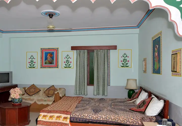 Навалгарх: Hotel Singhasan Haveli
