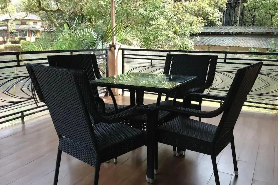 Амби Вэлли Сити: Lake View Resort Lavasa