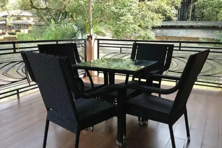 Амби Вэлли Сити: Lake View Resort Lavasa