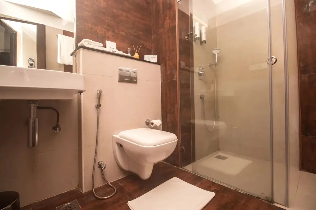 Ченнаи: Star City Hotel