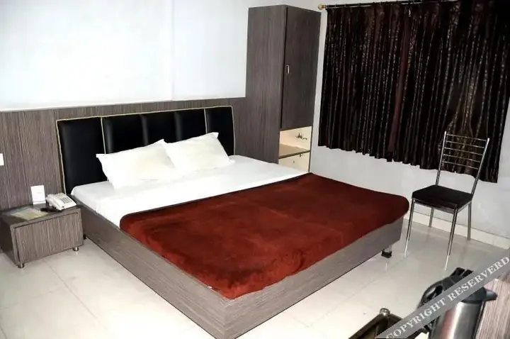Райпур: STARiHOTELS Station Chowk Raipur