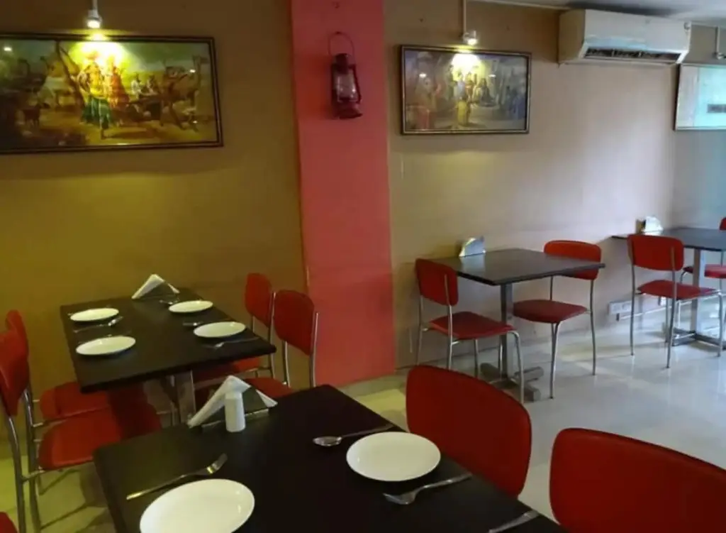 Колката: OYO 909 Hotel the Elegance