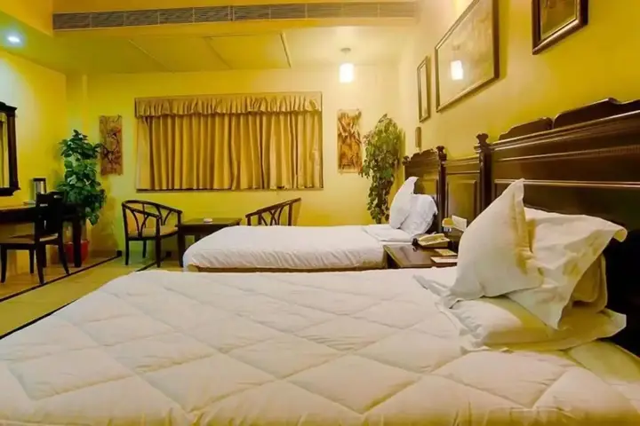 Ананд: Hotel La Casa Inn