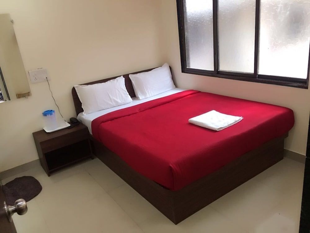 Мумбаи: Hotel Saffron Inn