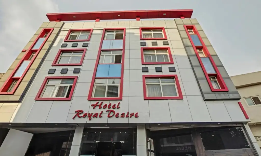 Hotel Royal Dezire — фото 1