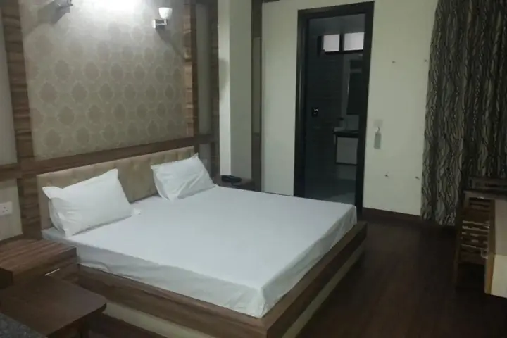 Газиабад: Hotel Sunshine Park