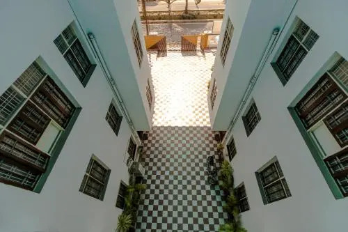 Лакхнау: B P Guest House