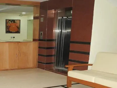 Шрикалахасти: Ssr Hotel