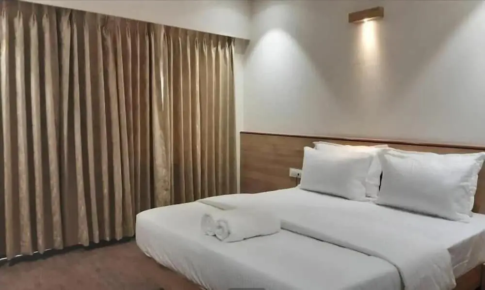 Даполи: Sagar Sawali Beach Resort Karde
