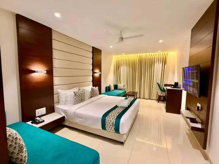 Удджайн: Hotel Atharva