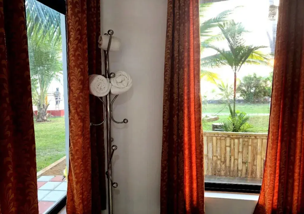 Паравур: Lake n River Resort Munroe Island