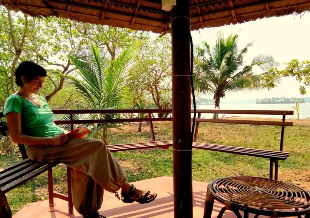 Паравур: Lake n River Resort  Munroe Island