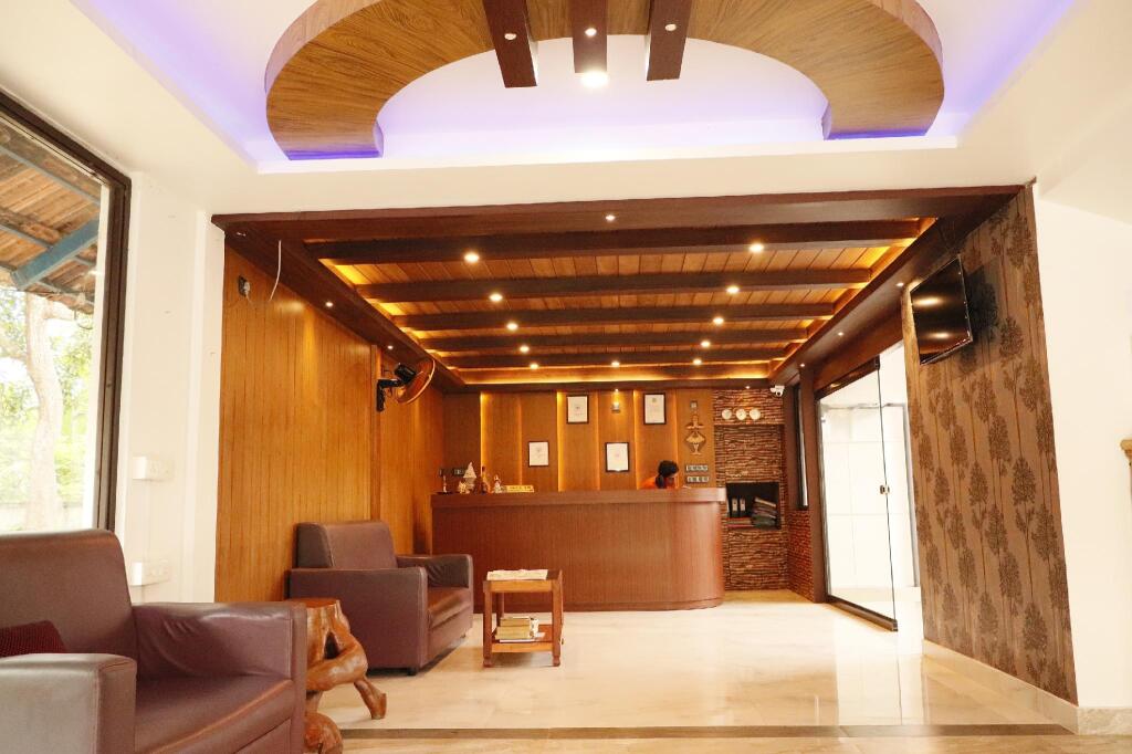 Паравур: Lake n River Resort  Munroe Island