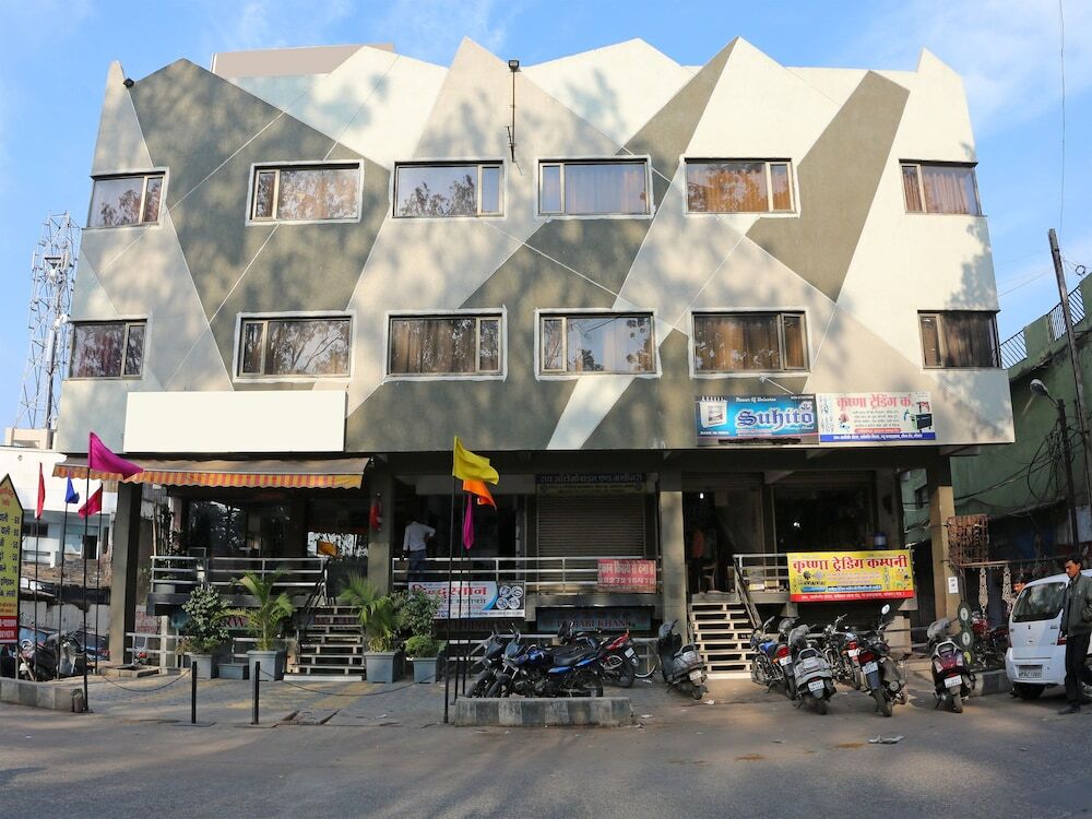 Fabhotel Ashirwad Regency — фото 1