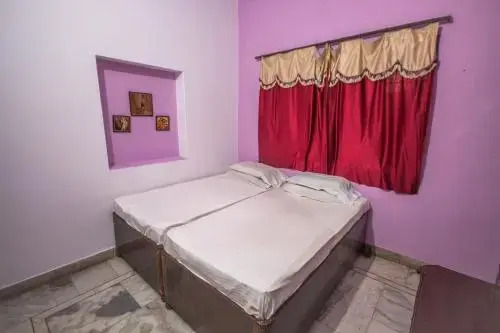 Агра: taj guest house