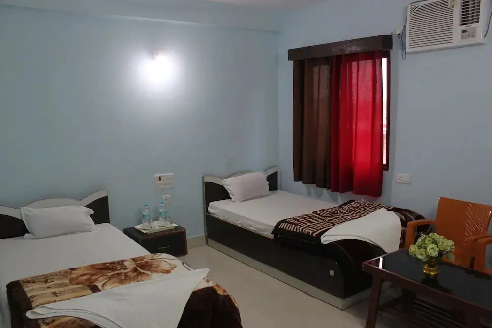 Бодх-Гая: Happy International Guest House