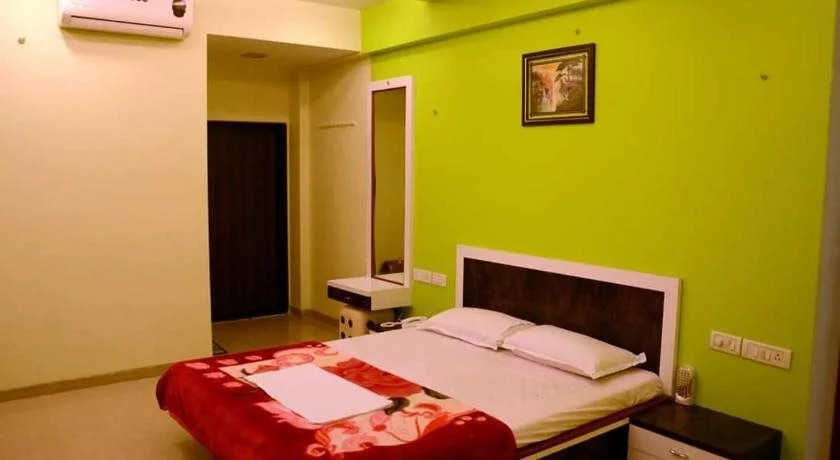 Хандала: Hotel Gulab Paradise