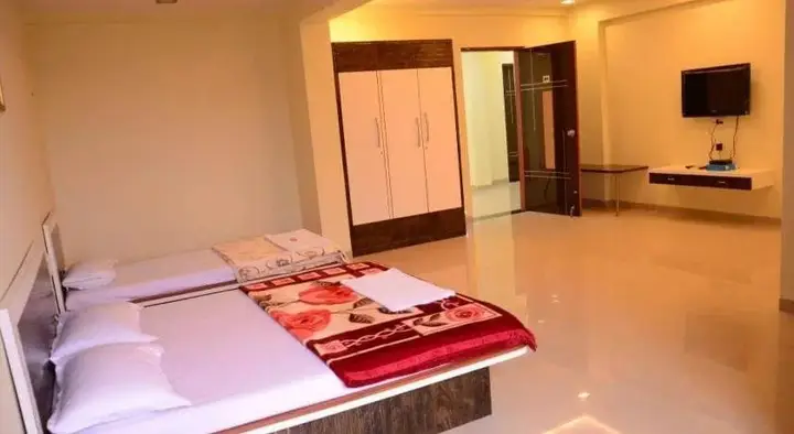 Хандала: Hotel Gulab Paradise