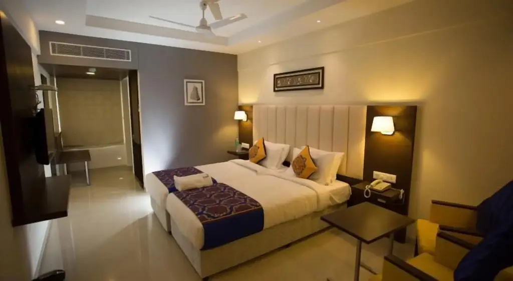 Палани: Hotel Ganpat Grand, Palani