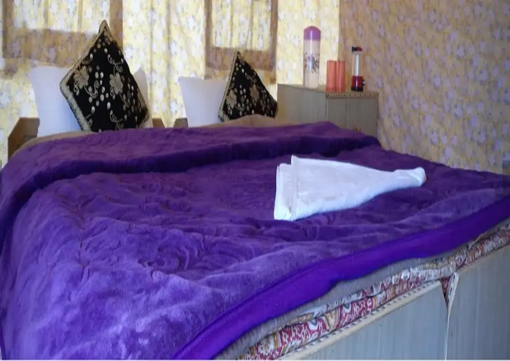 Спангмик: Royal Camp - Pangong