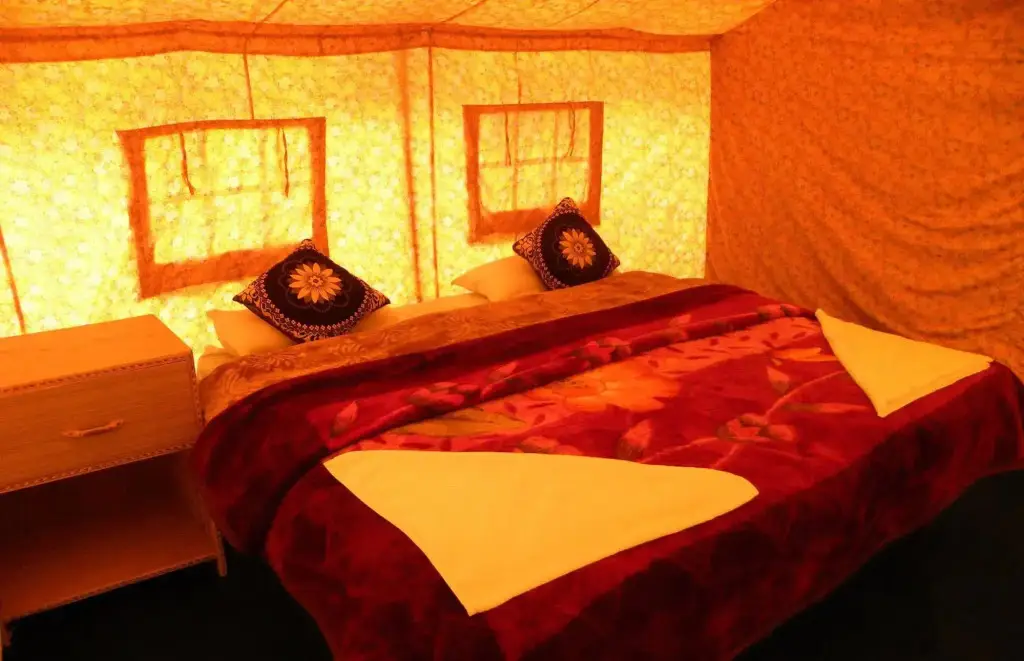 Спангмик: Royal Camp - Pangong